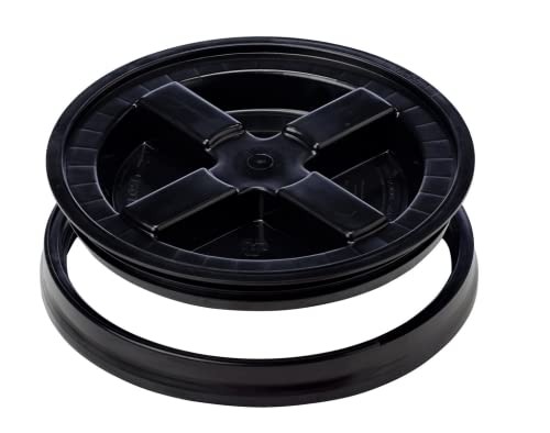 5 Gallon Food Grade BPA Free, Made in USA Pail Plastic Bucket with Screw On Air Tight Double Gasket lid, (Pack of 3)