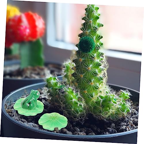 20Pcs Resin Figurines for Miniature Decor Safe Decorative Props for Aquariums Reptile Boxes and Desktop Displays Smooth Edges and Design