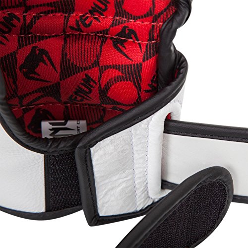 Venum Undisputed 2.0 MMA Gloves - color: Black, size: Small