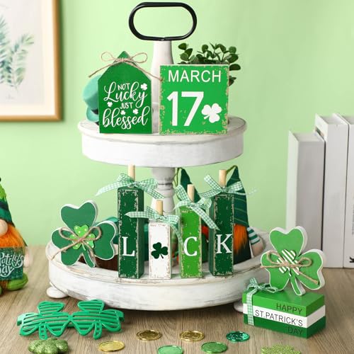11 Pcs St. Patrick's Day Table Decorations Wood Faux Books Irish Table Top Decor Clover Wooden Sign Centerpiece for St. Patrick's Day - style: Clover