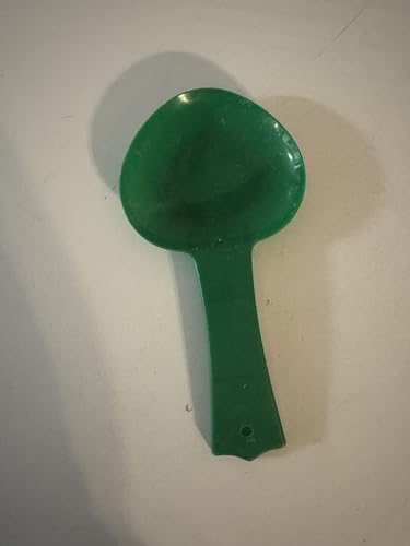 Big and small plastic scoop