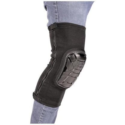 Klein Tools 60628 Tough-Flex Knee Sleeves for Work, Construction, Low-Profile Sleeve with Zipper, Gel-Like Foam, Black, S/M - size: S/M