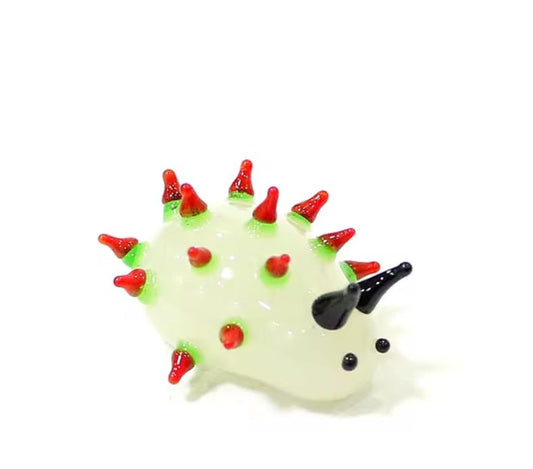 1pcs Mini Marine Glass Aquarium Decor Statue Aplysia Sealife Animal Ornament,2 X 3cm - color: Beige