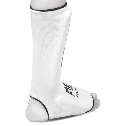 Muay Thai Shin in Step, Kickboxing MMA Boxing Training Elasticated Breathable Leg Foot Guard Socks Pair - color: White, size: Medium