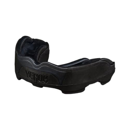 Venum Predator Mouthguard - Black/Black/Red - color: Black/Black/Red
