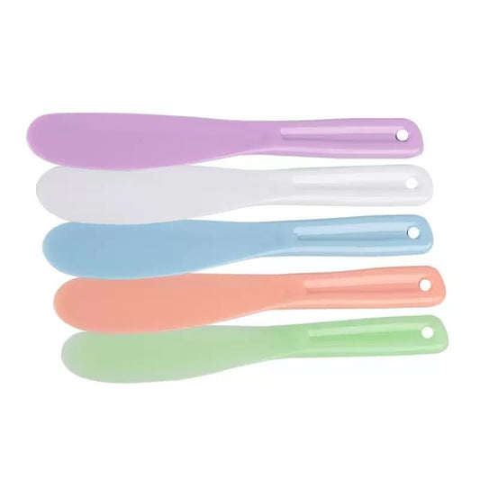 6 Pcs Large Plastic Cosmetic Spatula Reusable Candy Color Cosmetic Mask Mixing Spoon Scoops Spatulas Stick Applicator Beauty Spa Makeup Tools for Facial Skin Care DIY Mask Mixing Sampling Tools