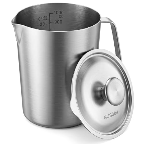 QWORK 304 Stainless Steel Measuring Pitcher with Lid 32oz/1L, Dual Scales Wide Mouth Graduated Cup for Espresso, Milk Frothing Jug with Handle