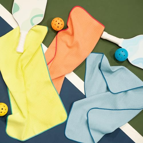 S&T INC. Microfiber Gym Towels, 3 Pack, 16" x 27", Honeycomb Pastels | Absorbent and Lightweight, Quick-Dry, Compact for Gym Bag, Yoga and Travel, Machine Washable - color: Honeycomb Pastels