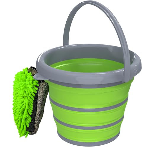 Collapsible Car Wash Bucket with Microfiber Mitt, 10L (2.6 Gallon) Portable Water Buckets with Handle for Car Wash Household Cleaning, Multiuse Collapsible Water Buckett and Car wash mitt - Green