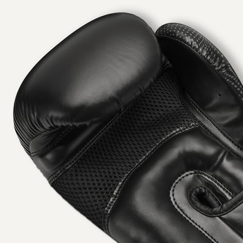 Amazon Basics Boxing Gloves for Men & Women, Sparring, Training, Muay Thai, Kickboxing, MMA - size: 14oz