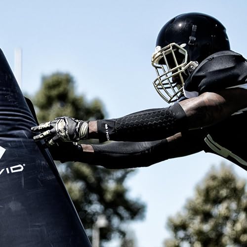 McDavid Hexpad Forearm Sleeve - size: Medium