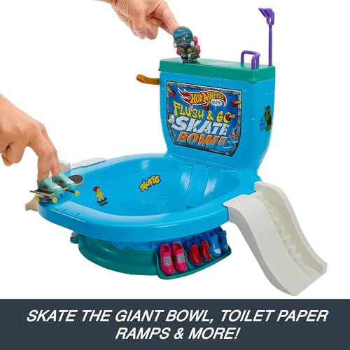 Hot Wheels Skate Fingerboard Flush & Go Skate Park with Toilet Theme, 1 Exclusive Board, 1 Pair of Shoes & Sticker Sheet