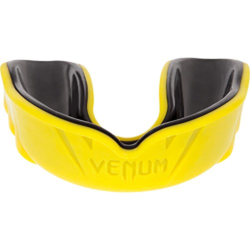 Venum Challenger Mouthguard - Yellow/Black - color: Yellow/Black, size: Adult