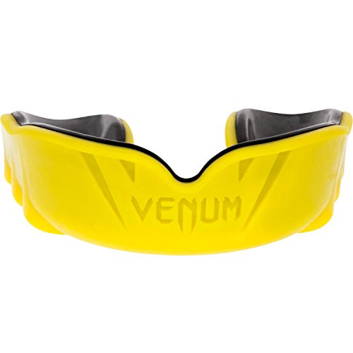 Venum Challenger Mouthguard - Yellow/Black - color: Yellow/Black, size: Adult