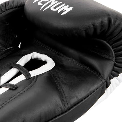 Venum Giant 2.0 Pro Boxing Gloves - Laces