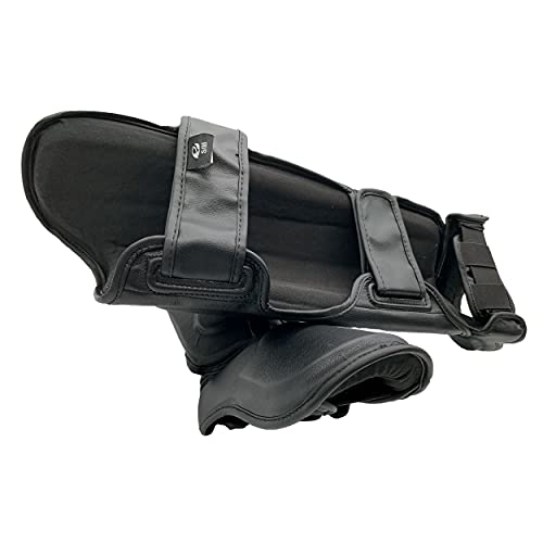 Ultimate - Strike Shin Instep Guard for Boxing MMA Muay Thai Training - size: Medium