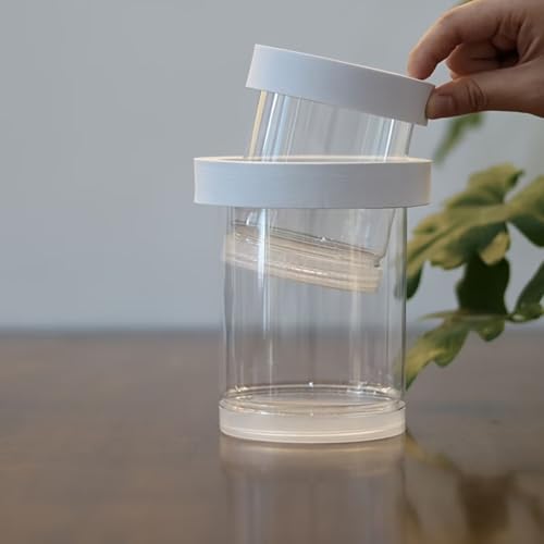 Fish Breeding Box, Floating Aquarium Hatchery Cage with EVA Buoyancy Ring, Adjustable Height Isolation Container for Guppy Fry Small Fish - color: Green, size: 5.6*3.6in
