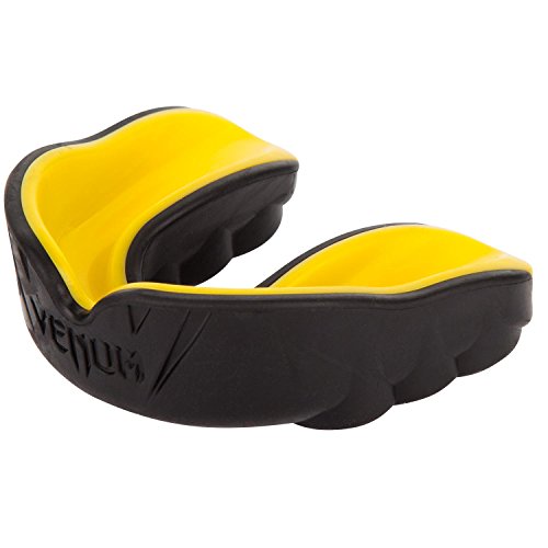 Venum Challenger Mouthguard - Black/Yellow - color: Black/Yellow, size: Adult