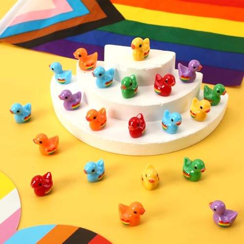 100 Pcs Mini Pride Ducks, Rainbow Resin Duck Figurines Tiny Animals Miniature for Pride Month Decorations DIY Party Favors Stocking Stuffers Aquarium Dollhouse Accessories
