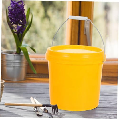 FOMIYES Plastic Storage Bucket with Handle and Lid Versatile Sealed Pail for Food Water and Household Items and Stackable Design for Efficient Storage and Everyday Use