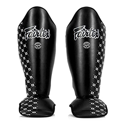 Fairtex SP5 Black Medium Shin Guard + Fairtex Muay Thai Handwrap Black 180 inch
