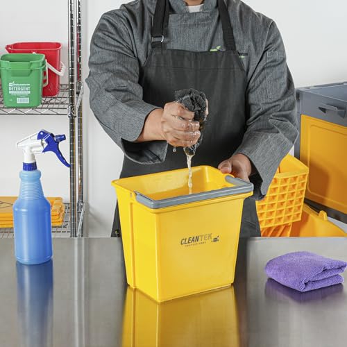 Restaurantware-Clean Tek Professional 6 Quart Cleaning Bucket, 1 Utility Pail with Handle - Heavy-Duty, Portable, Yellow Plastic Washing Pail, Perfect for Household, Outdoor, Car Wash and More