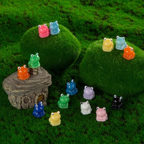 Vawuz 180 Pcs Mini Resin Frog Garden Decor Cute Green Figurines Miniature Home Tiny Frogs Fairy Animals Moss DIY Favors Gift Landscape Aquarium Dollhouse Birthday Party Room Ornament