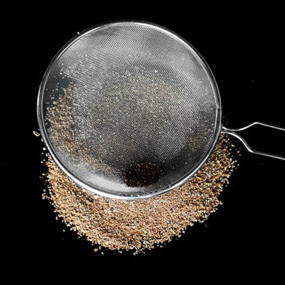 Toyvian Reptile Sand Scooper with Fine Mesh, Professional Litter Sifter for Bearded Dragons Geckos Lizards Heavy Duty Terrarium Substrate Cleaner for Sand Bedding