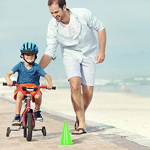 Alyoen 9 inch Traffic Cones, Plastic Sport Cones, Green Soccer Training Cones for Outdoor Activity & Festive Events (Sets of 10/15/ 20) - color: Green-10 Pack