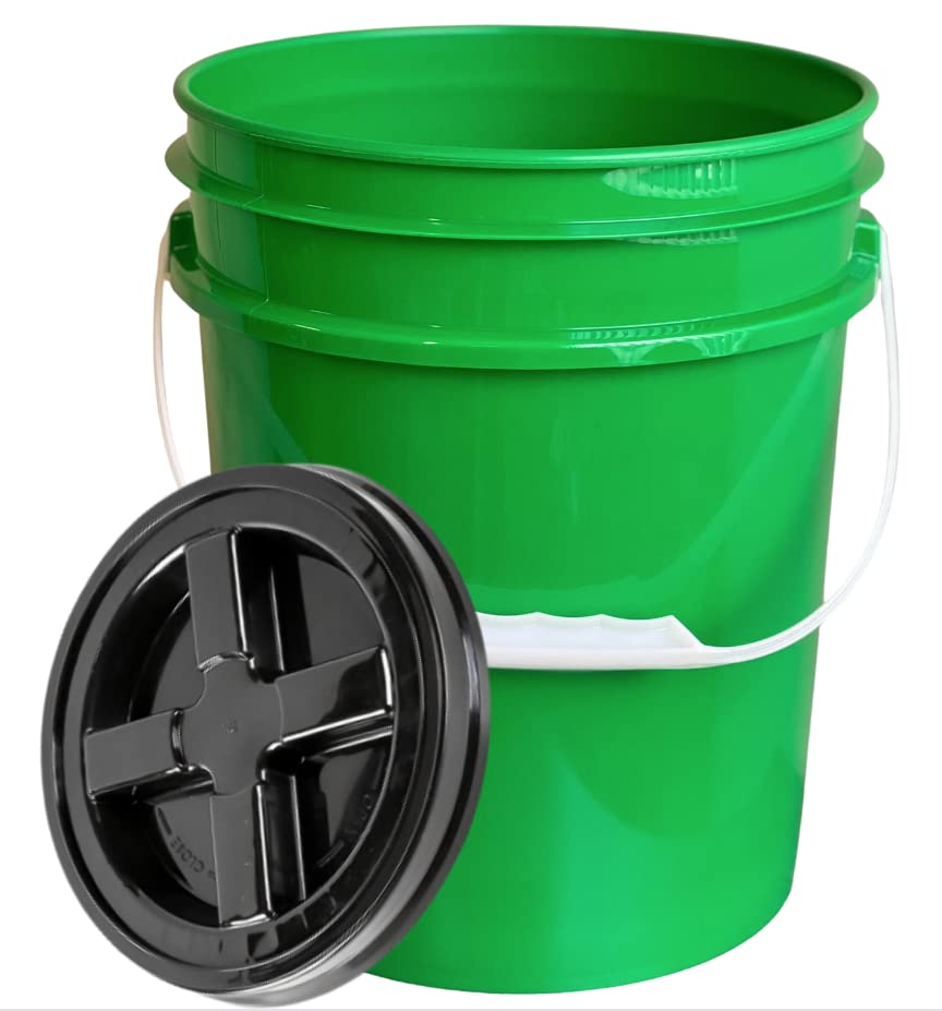 5 Gallon Container, Food Grade BPA Free Made in USA Green Plastic Bucket with Screw on air Tight Lid, Pack of 2