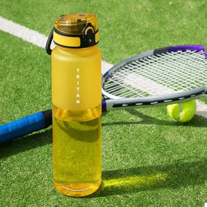 32oz Clear Tratin Water Bottle with Chug Lid - color: Yellow