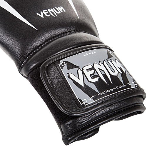 Venum Giant 3.0 Boxing Gloves - Nappa Leather - color: Black/White, size: 12 oz