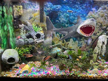 Aquarium Decor Magnetic Great White Shark Ornament – Wall-Mounted Fish Tank Accessory