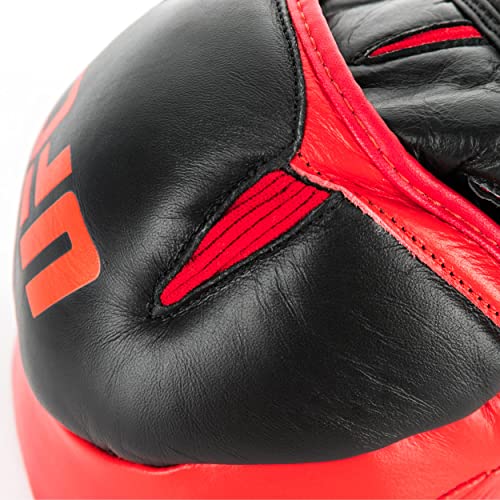 UFC PRO Perfect Curve Punch Mitts