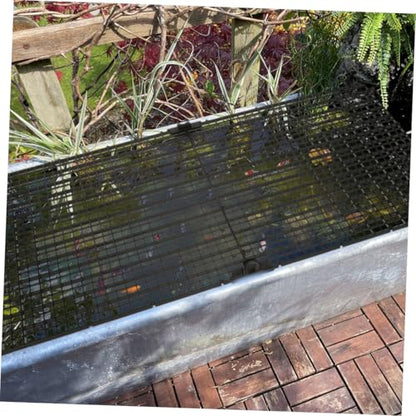 Abaodam 4Pcs Aquarium Divider Grid Panels Plastic Separator for Fish Tanks Prevents Fish Escaping Easy to Install Sturdy Construction for Various Tank