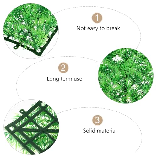 SHINEOFI Simulation Fake Grass Rug Aquarium Pad with 25X25Cm Artificial Turf Base and 4 Suction Cups, Plastic Aquarium Décor Mat for Fish Tanks and Reptile Habitats