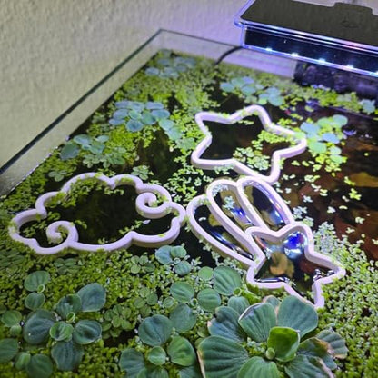 Fish Feeding Portals for Betta & Aquariums | Floating Food Rings & Breathing Windows (Moon Shape) (Black) - color: Black