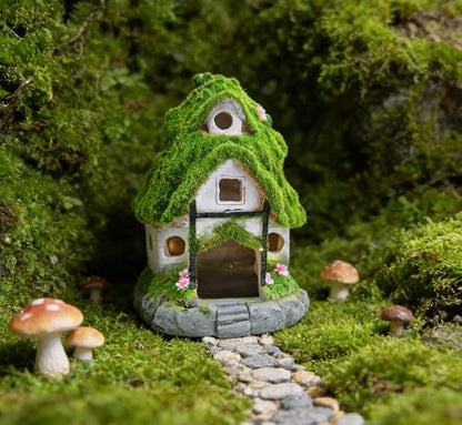 M2cbridge Aquarium Decorations Fish Hideout House Betta Cave Landscape Garden Decoration with Green Lifelike Moss (Garden Shed) - style: Garden Shed