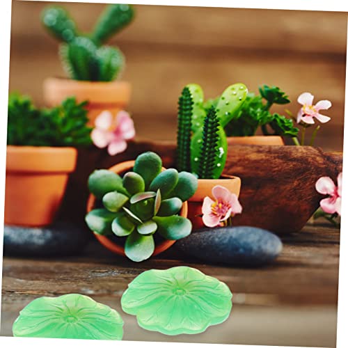 20Pcs Resin Figurines for Miniature Decor Safe Decorative Props for Aquariums Reptile Boxes and Desktop Displays Smooth Edges and Design