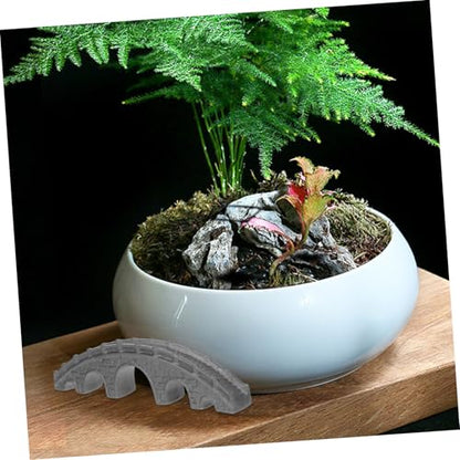 STOBAZA Mini Arch Bridge Model for Aquariums and Terrariums Unique Garden Decoration Accessories for Landscape and Floral Arrangements