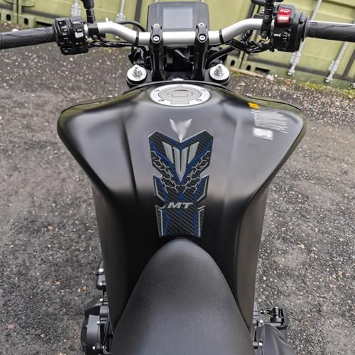 For MT-09 MT09 SP MT 09 SP 2025 Non-slip carbon fiber texture bottom side fuel tank stickers 3D embossed rubber fuel tank pads fuel tank knee pads mt09 mt-09 sp 2021-2025 motorcycle accessories (blue) - color: Blue