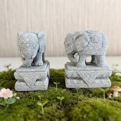 livelyfish Small Elephant Figurines A Pair Aquarium Decor Elephant Statues Bonsai Ornaments for 10 Gallon or Smaller Fish Tanks FengShui Decor (S)