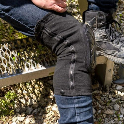 Klein Tools 60628 Tough-Flex Knee Sleeves for Work, Construction, Low-Profile Sleeve with Zipper, Gel-Like Foam, Black, S/M - size: S/M