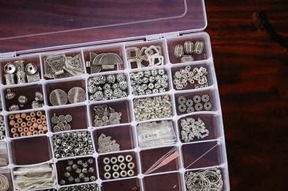 Xiaoyztan 8 Grids Clear Plastic Organizer with Adjustable Dividers, Jewelry Box Bead Storage Container for Small Parts, Fishing Tackle, DIY Crafts, and Earrings, Overall 7.3in x 4.9in - size: 7.9x4.9x1.65 in