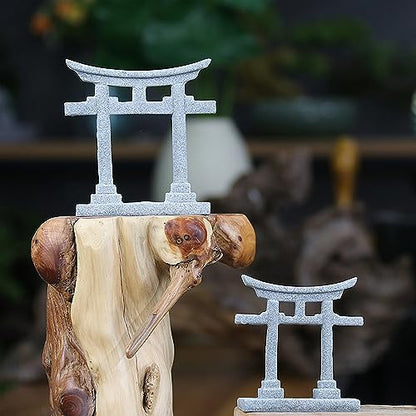 Fish Tanks Decoration Aquariums Japanese Torii Gate Ornament Garden Landscape Hideouts Cave House Dollhouse Accessories, 7.1x2.3x8.3cm - size: 7.1x2.3x8.3cm
