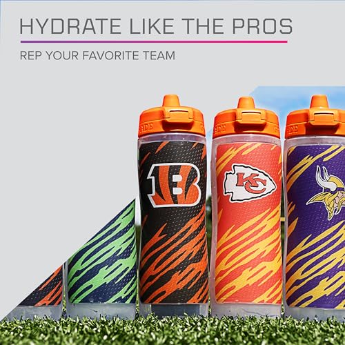 Gatorade Gx NFL Non-Slip Squeeze Bottles, 30 fl oz, Gx Hydration System - color: Carolina Panthers