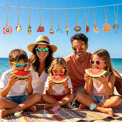 AUGSUN 36 Pieces Summer Beach Ornaments for Small Tree Xmas in July Luau Hawaiian Hanging Mini Tree Decorations Party Home Indoor Outdoor Decorations - style: Beach Style
