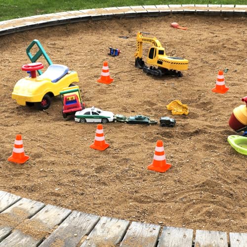 ZEAYEA 30 Pcs Mini Plastic Traffic Cones, 1.4 inch Training Roadblock Cones Traffic Signs, Mini Road Safety Cones for Micro Landscape Sand Table Engineering Construction Road Cones Model