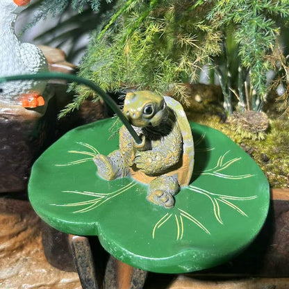 Resin Turtle Aquarium Decoration – Lily Pad Fish Tank Ornament for Betta, Shrimp, Nano Tank and Aquatic Landscape Display