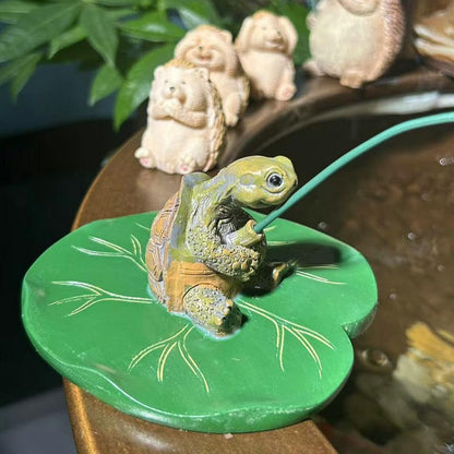 Resin Turtle Aquarium Decoration – Lily Pad Fish Tank Ornament for Betta, Shrimp, Nano Tank and Aquatic Landscape Display